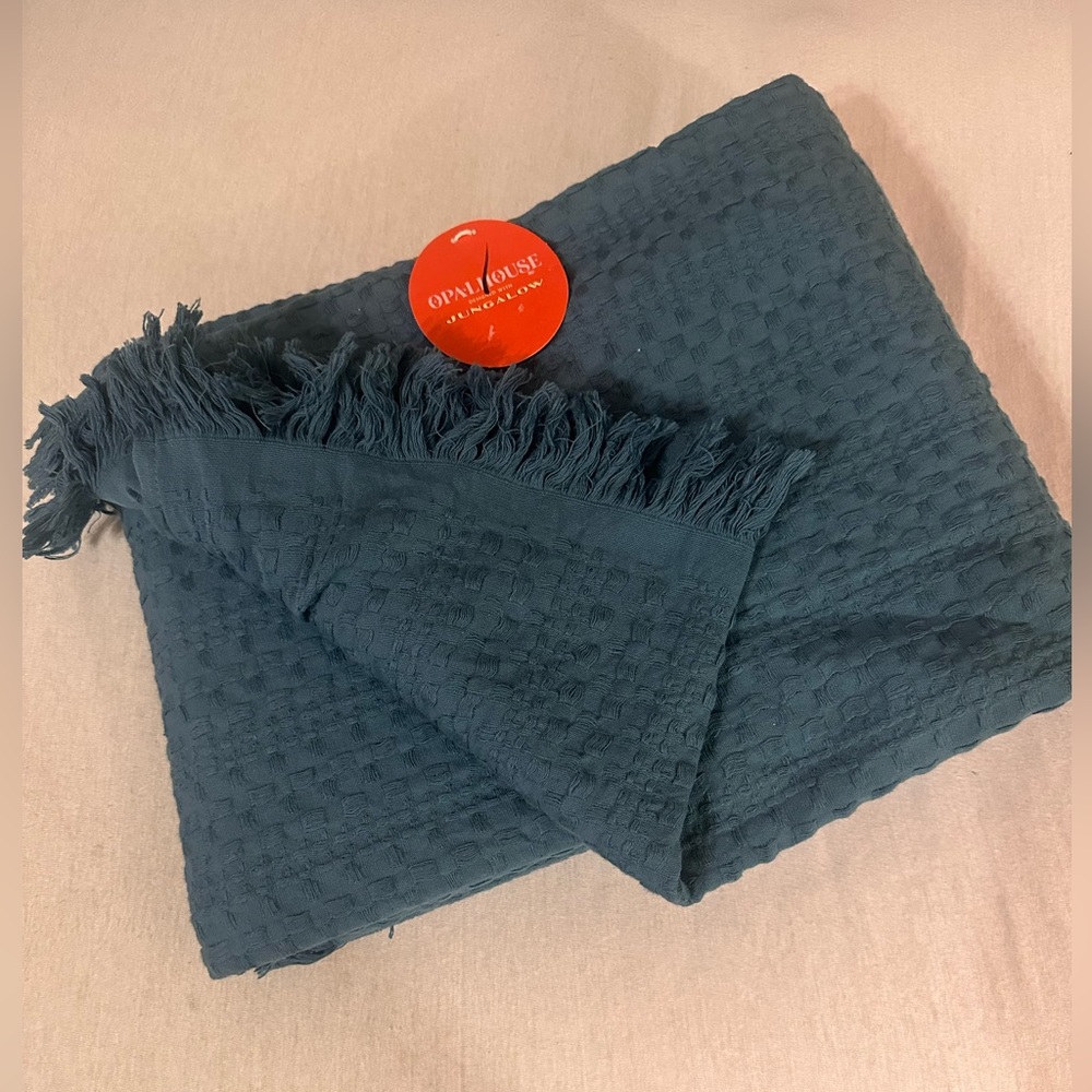 Opalhouse waffle weave bedding throw